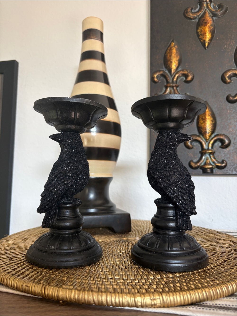 🆕Black Glitter Crows Pillar Candleholders